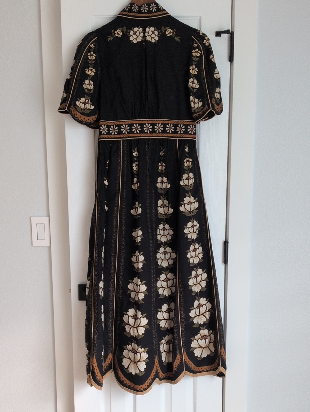 Farm Rio Floral Dress NWT - Picture 6 of 6